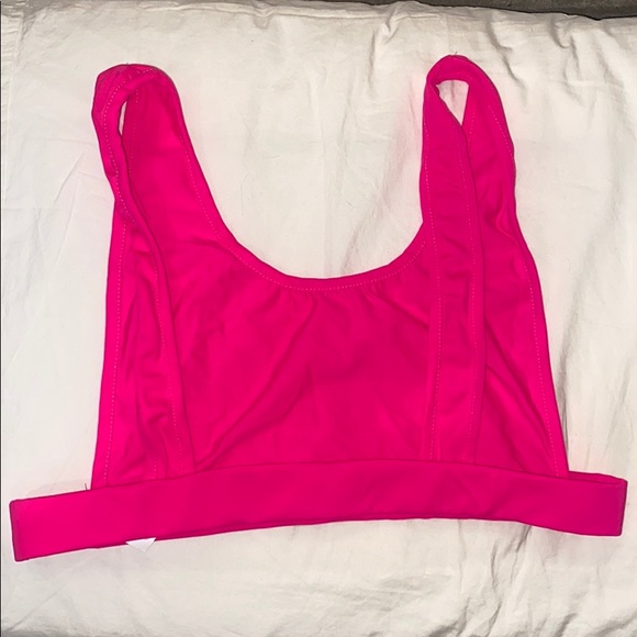 NWOT Hot pink Pretty Little Thing bikini top - Picture 3 of 6